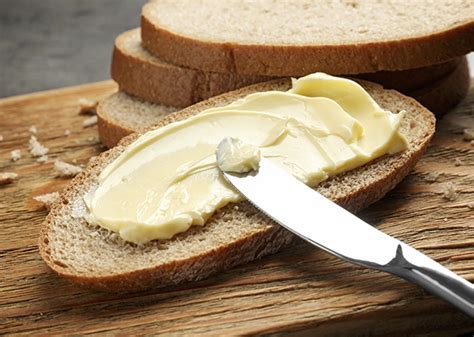 är margarin nyttigare än smör